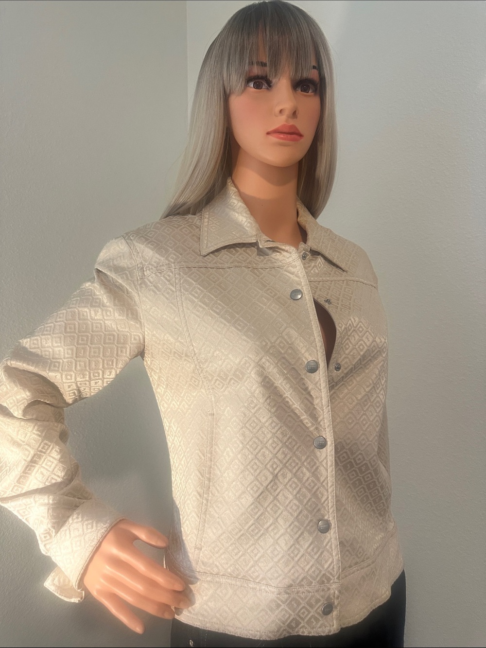 GIANFRANCO FERRE Cream G logo Textured Diamond Button-Down Denim Jacket